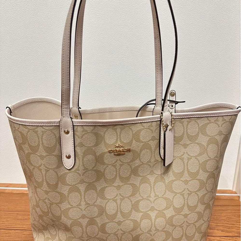 COACH Coach Tote Bag - image 1