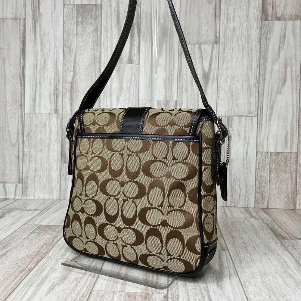 18 COACH Signature Shoulder Bag - image 2