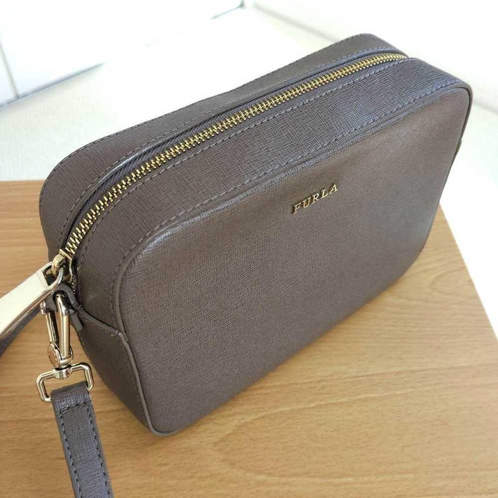 ✨Excellent condition✨ FURLA Shoulder Bag in Dark … - image 5