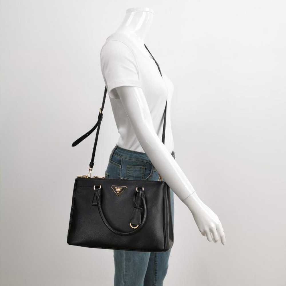 Prada Galleria leather crossbody bag - image 2