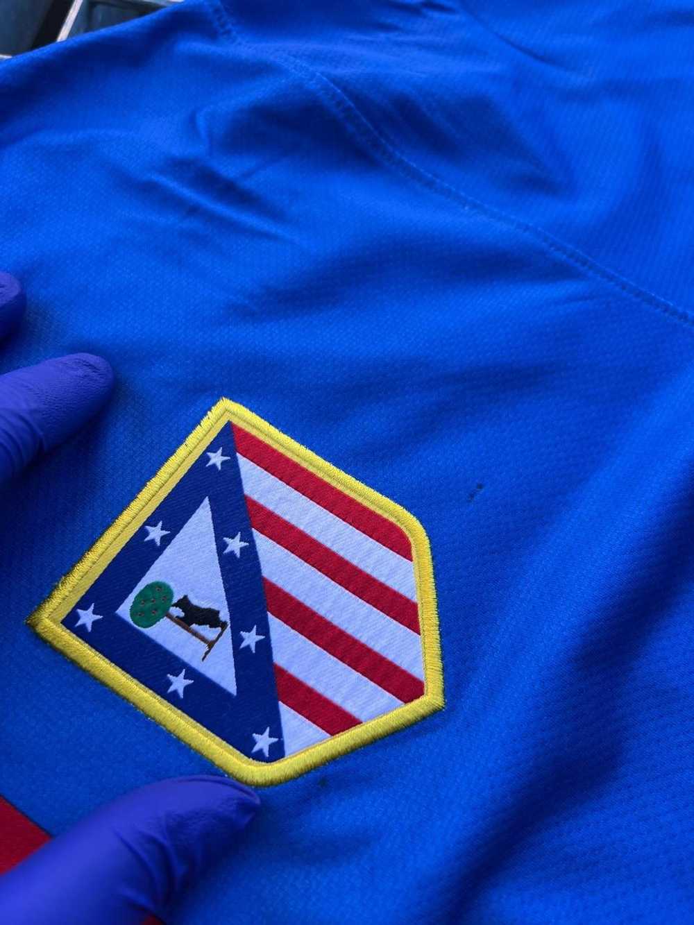 Nike × Soccer Jersey × Vintage Atletico Madrid 20… - image 9