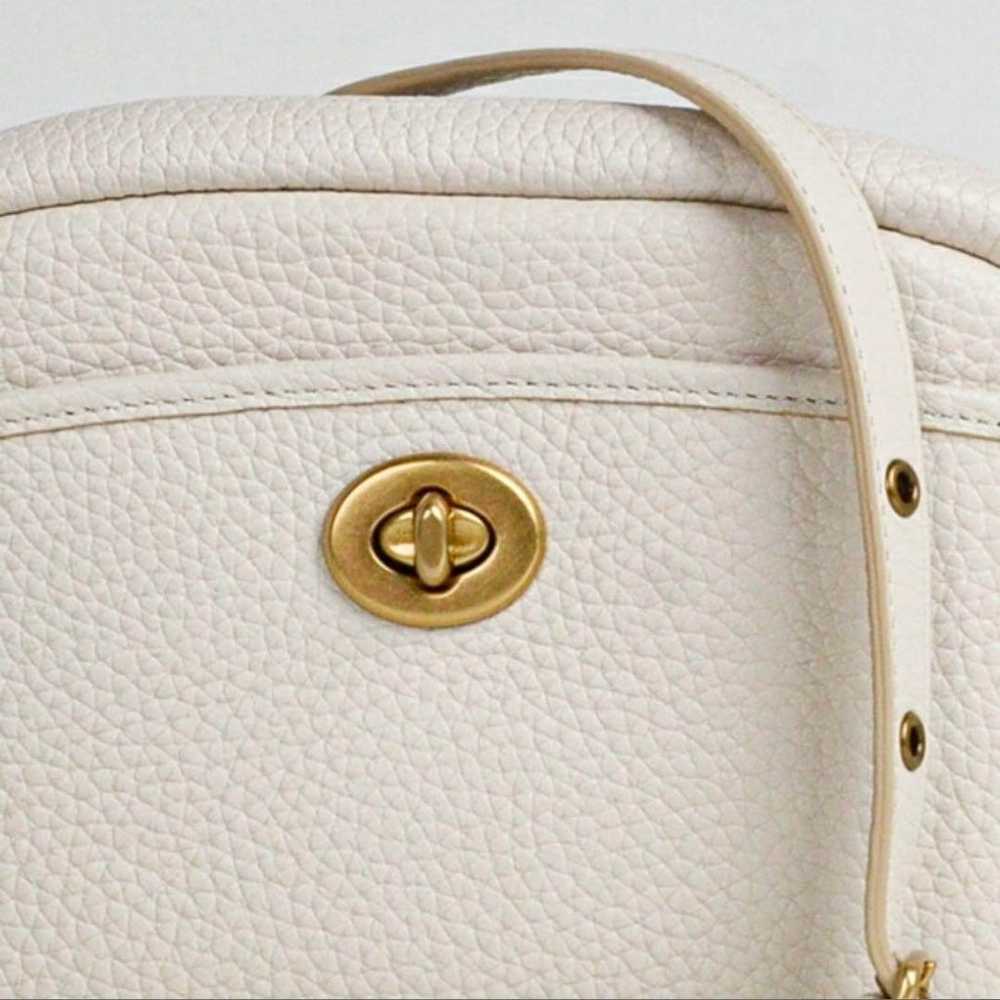 COACH Coach camera bag white. - image 8