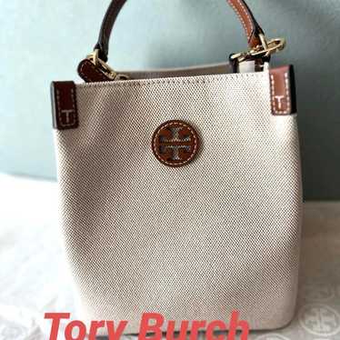 Tory Burch tote bag shoulder bag.