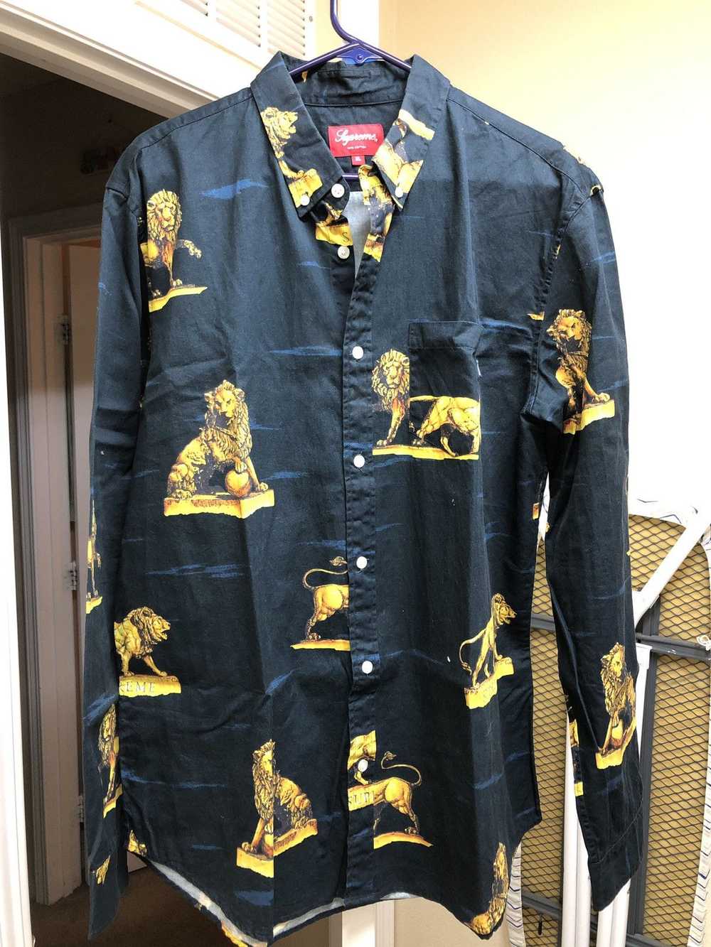 Supreme Supreme Lion Button Up Shirt 2013 XL - image 1