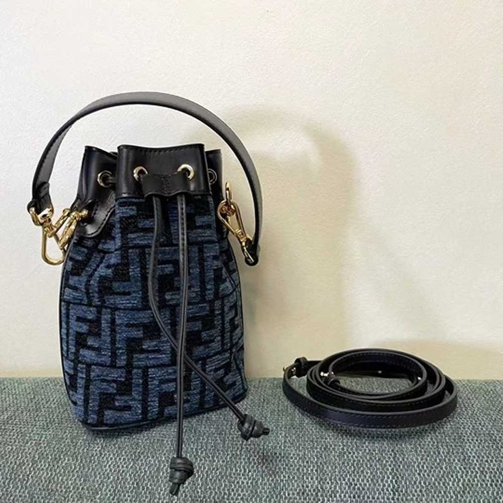 bucket bag - image 1