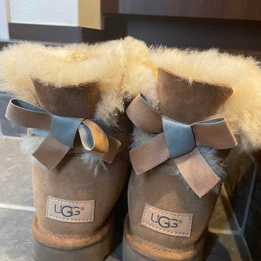 UGG Sheepskin Boots Brown with Ribbon 24cm - image 5