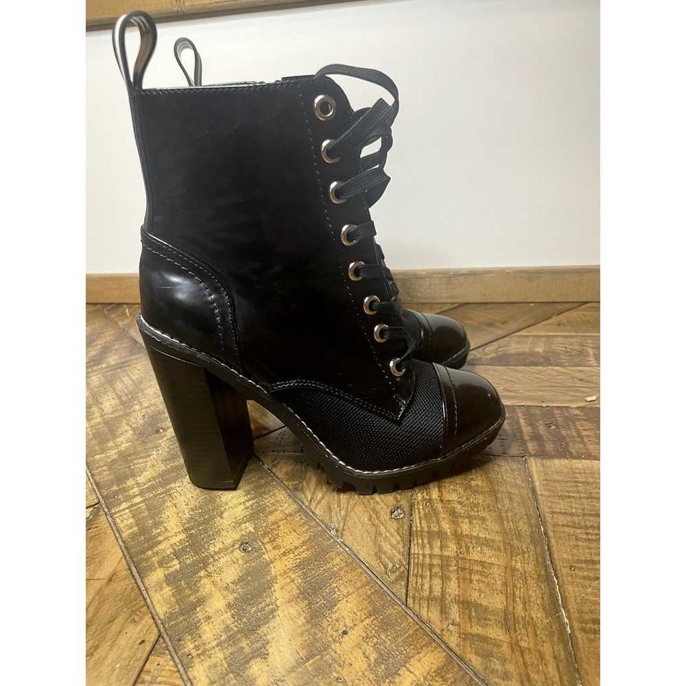 BCBG Heeled Combat Bootie Size 7.5 - image 4