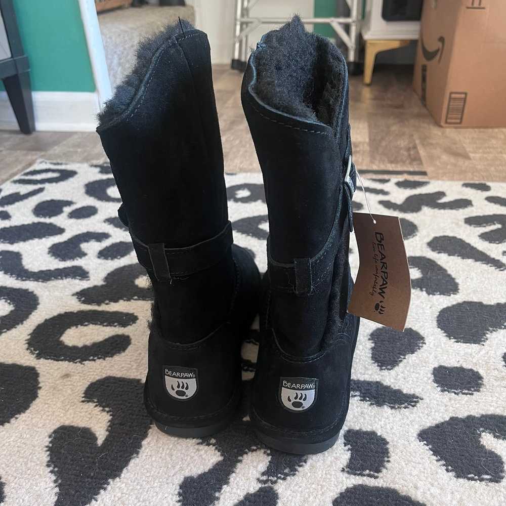 Women's BEARPAW Black Suede Tatum Winter Boots sz… - image 3