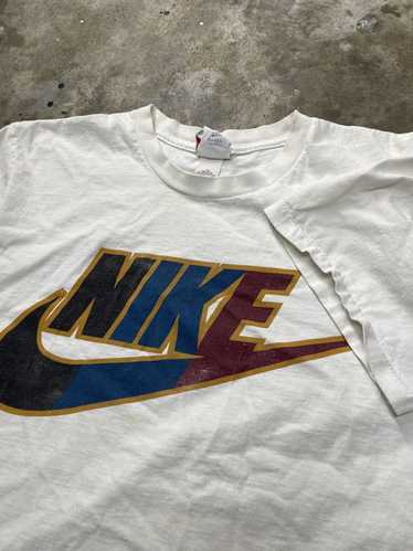 90’s Nike Tee Shirt Grey tag