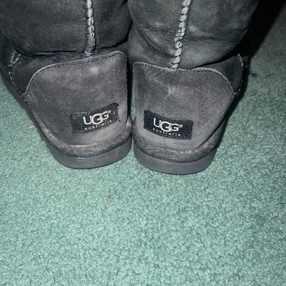 uggs - image 2