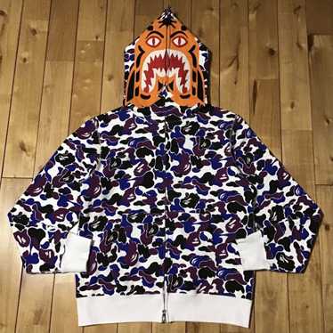 Bape 🔥Hong Kong color camo🔥 tiger full zip hood… - image 1