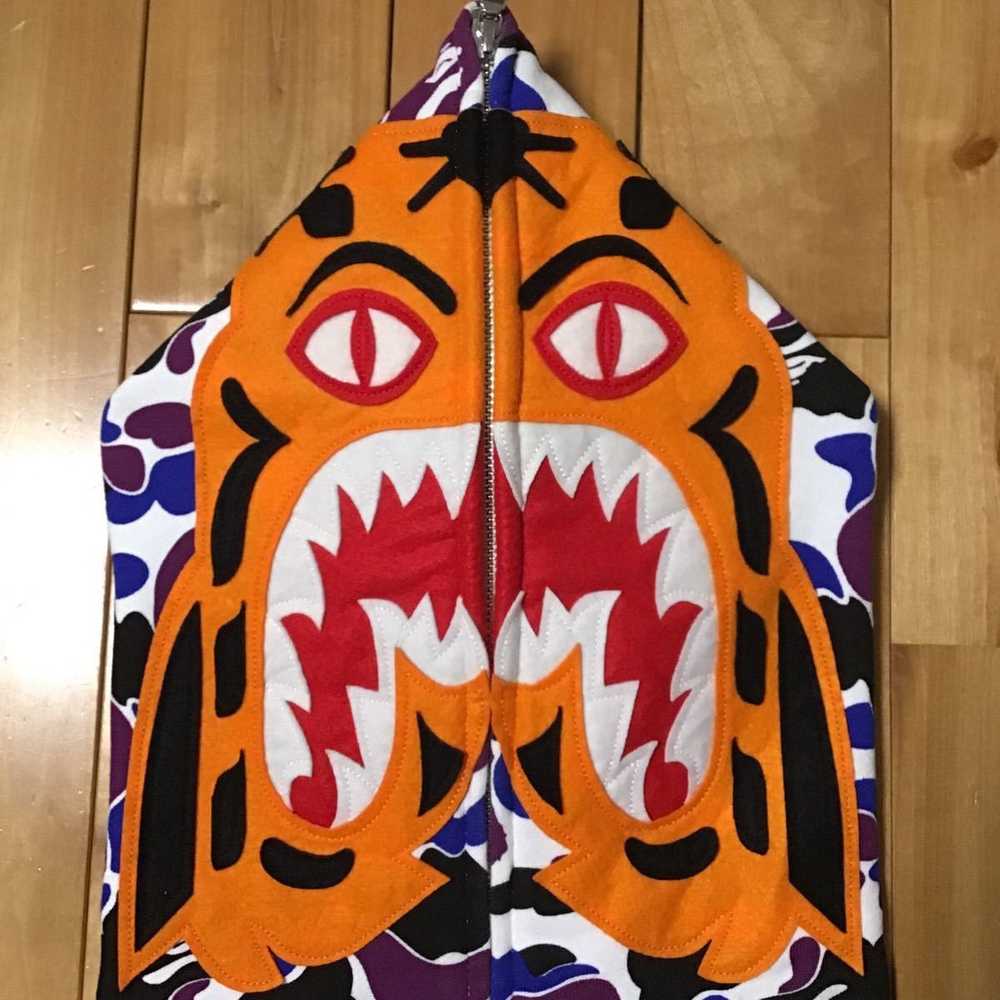 Bape 🔥Hong Kong color camo🔥 tiger full zip hood… - image 2