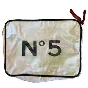 Vintage 1988 Chanel No5 Zip Pouch Makeup Bag Rare… - image 1