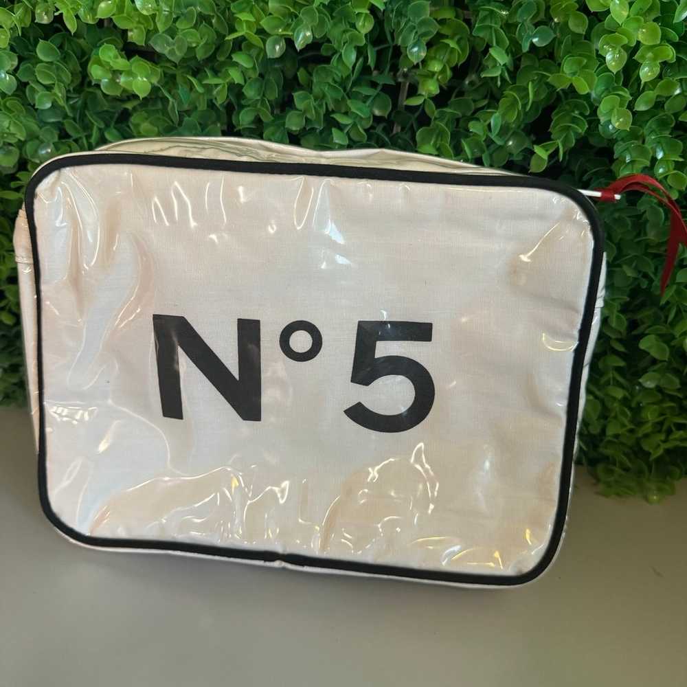 Vintage 1988 Chanel No5 Zip Pouch Makeup Bag Rare… - image 2