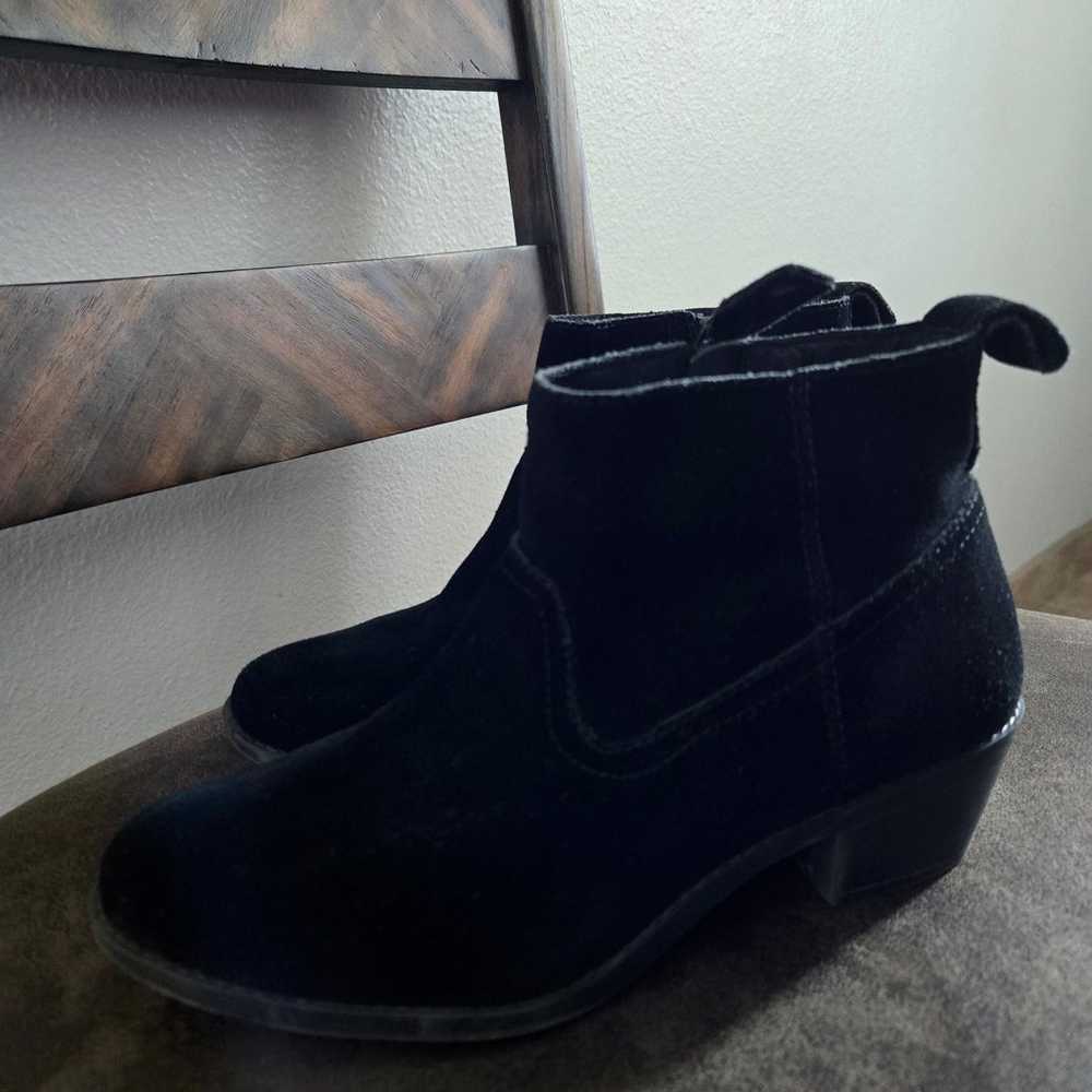 Vionic Vera Suede  Ankle Bootie - image 2