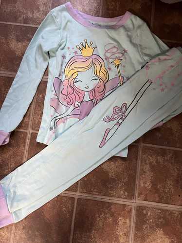 Designer Members mark 6 girls pj's