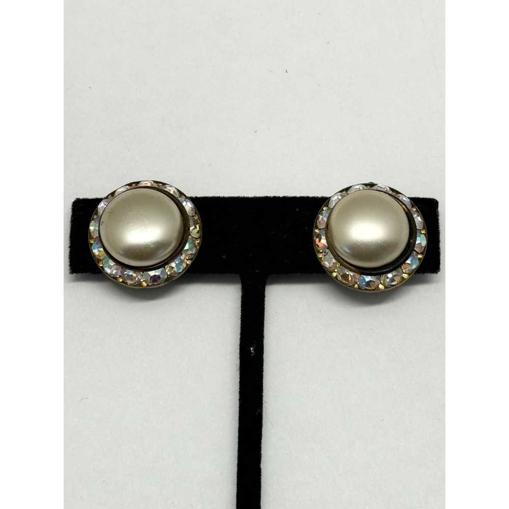 Vintage Vintage AB rhinestone pearl earrings - image 4