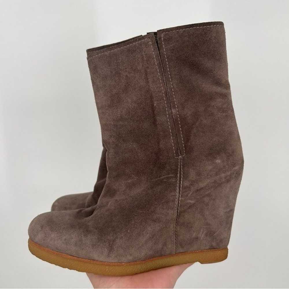 Stuart Weitzman Seal Grey Suede Bootscout Wedge H… - image 5