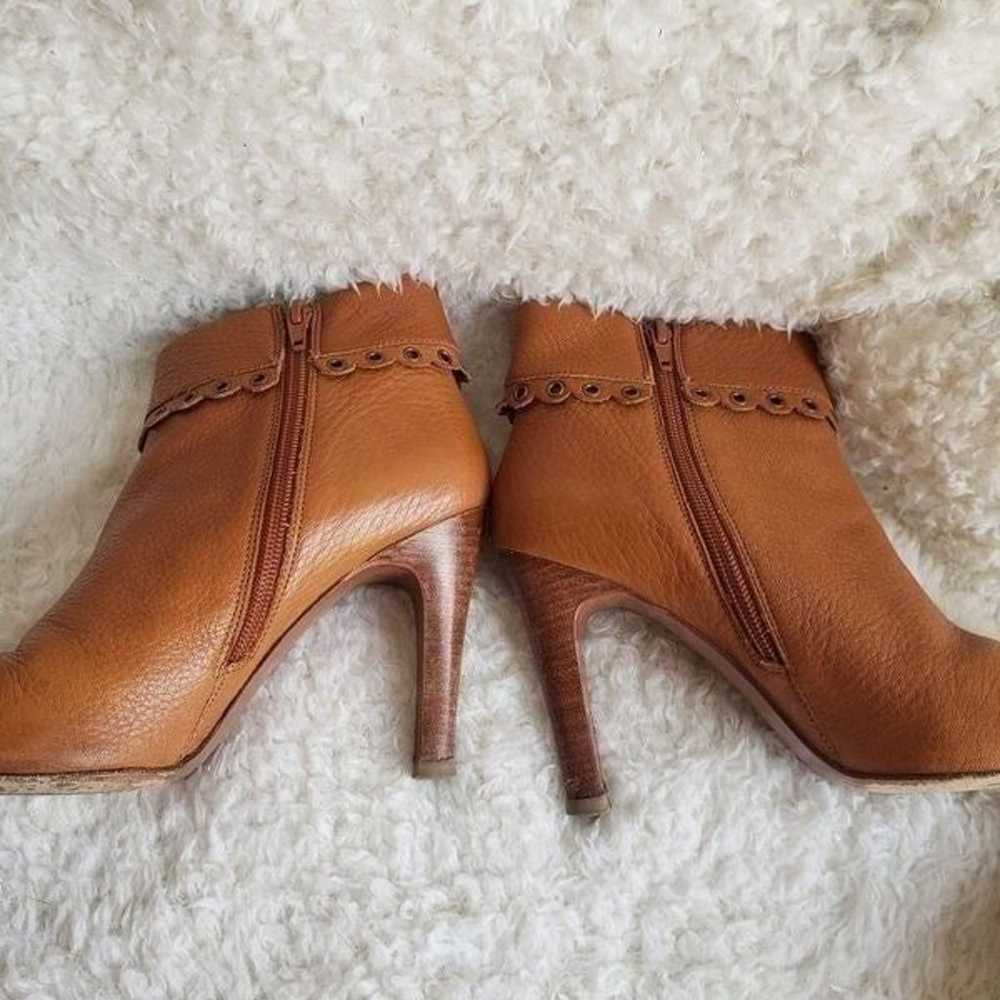 Michael Kors tan scalloped leather ankle boots sz… - image 5