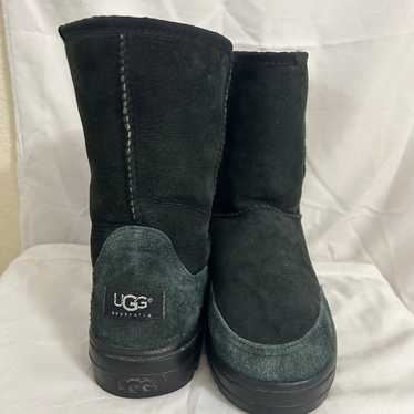 Vtg UGG  ULTRA Short 5225 Boots