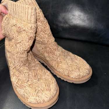 Ugg Isla Knit Boot