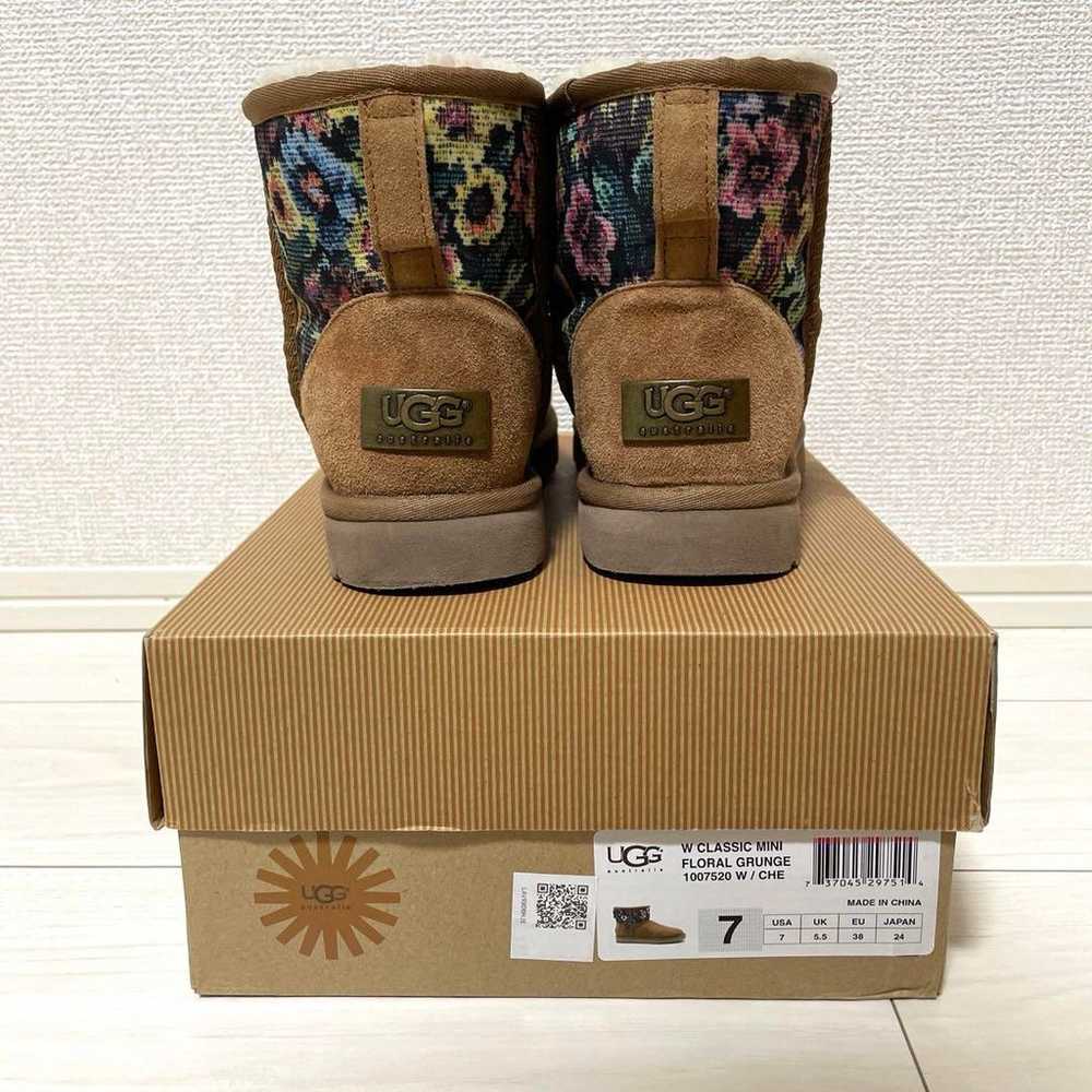 【Excellent Condition】UGG CLASSIC MINI FLORAL GRAN… - image 3