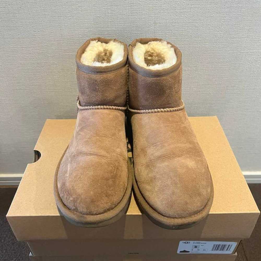 UGG sheepskin boots brown - image 2