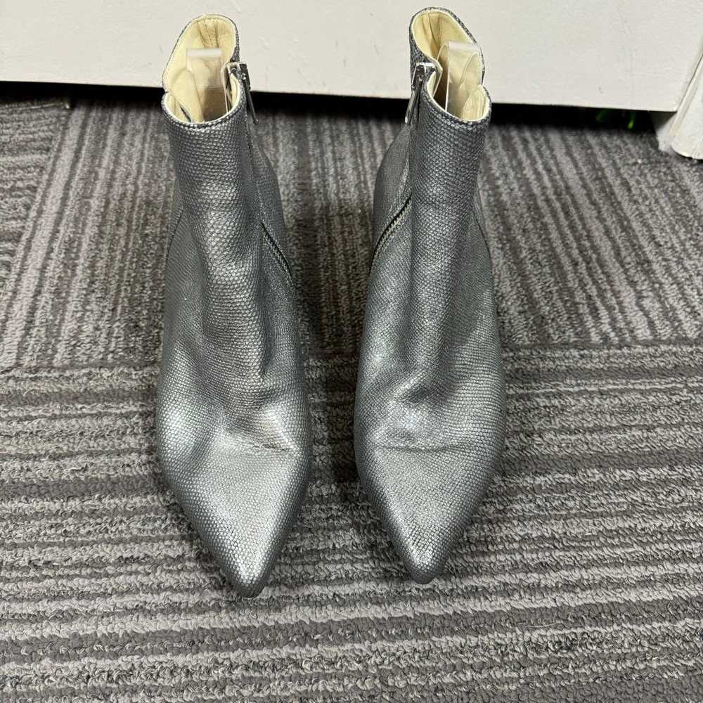 VERO CUOIO Italian made silver metallic booties s… - image 2