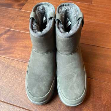 UGG Classic Weather Mini Gray - image 1