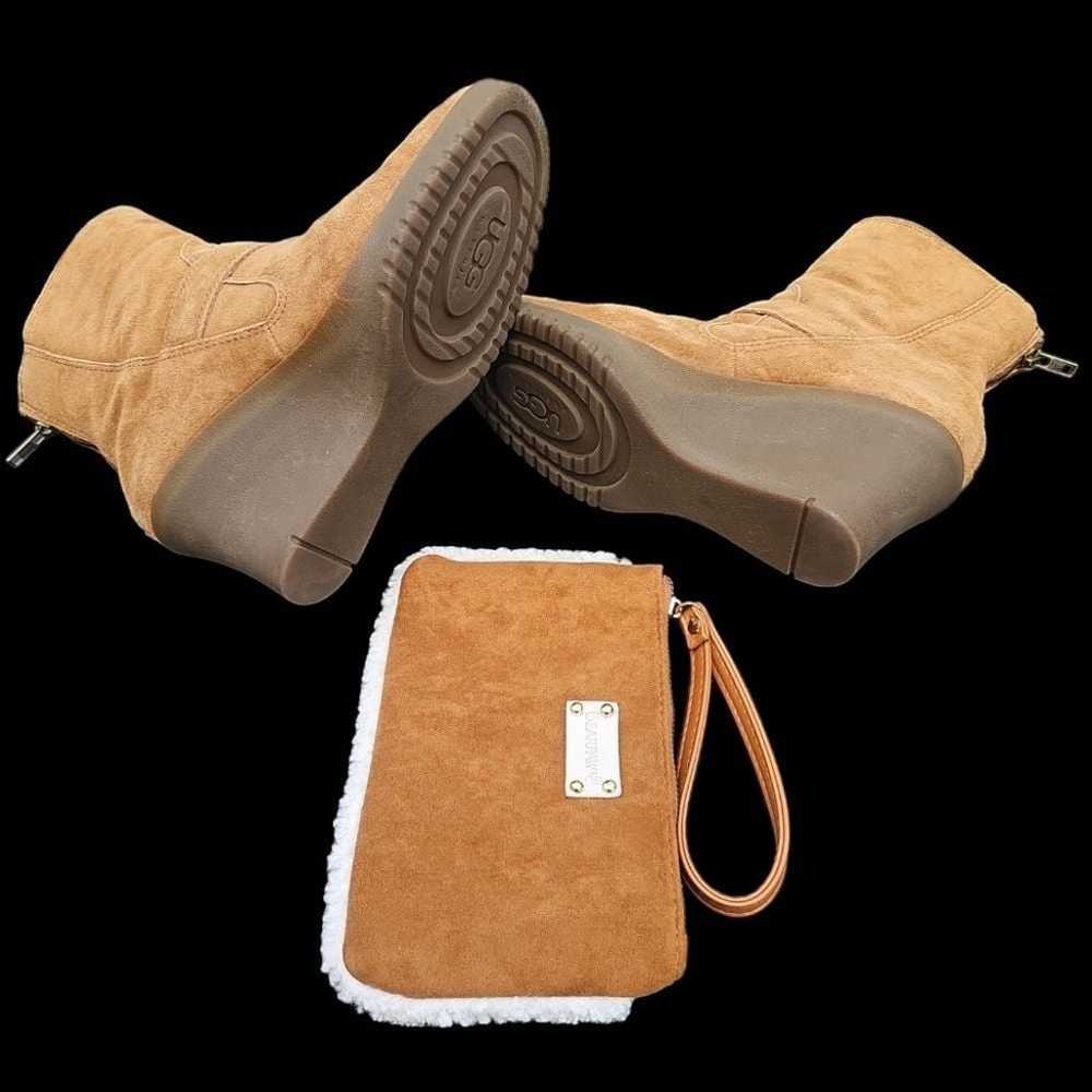 UGG Boots and bearpaw cosmetic bag bundle - image 4