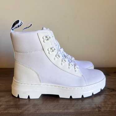 Dr. Martens Combs Poly Casual Women's Boot Size 1… - image 1