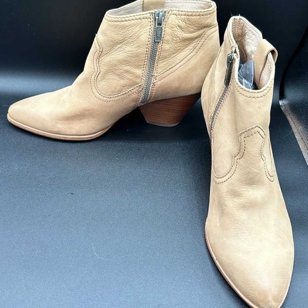 tan leather Frye Reina booties size 9 - image 3