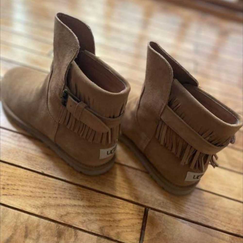 UGG brown/beige fringe boots W Cara 8 - image 2