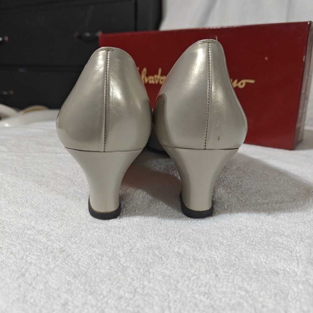 Salvatore Ferragamo Vintage Woman's Shoes Size 10… - image 4