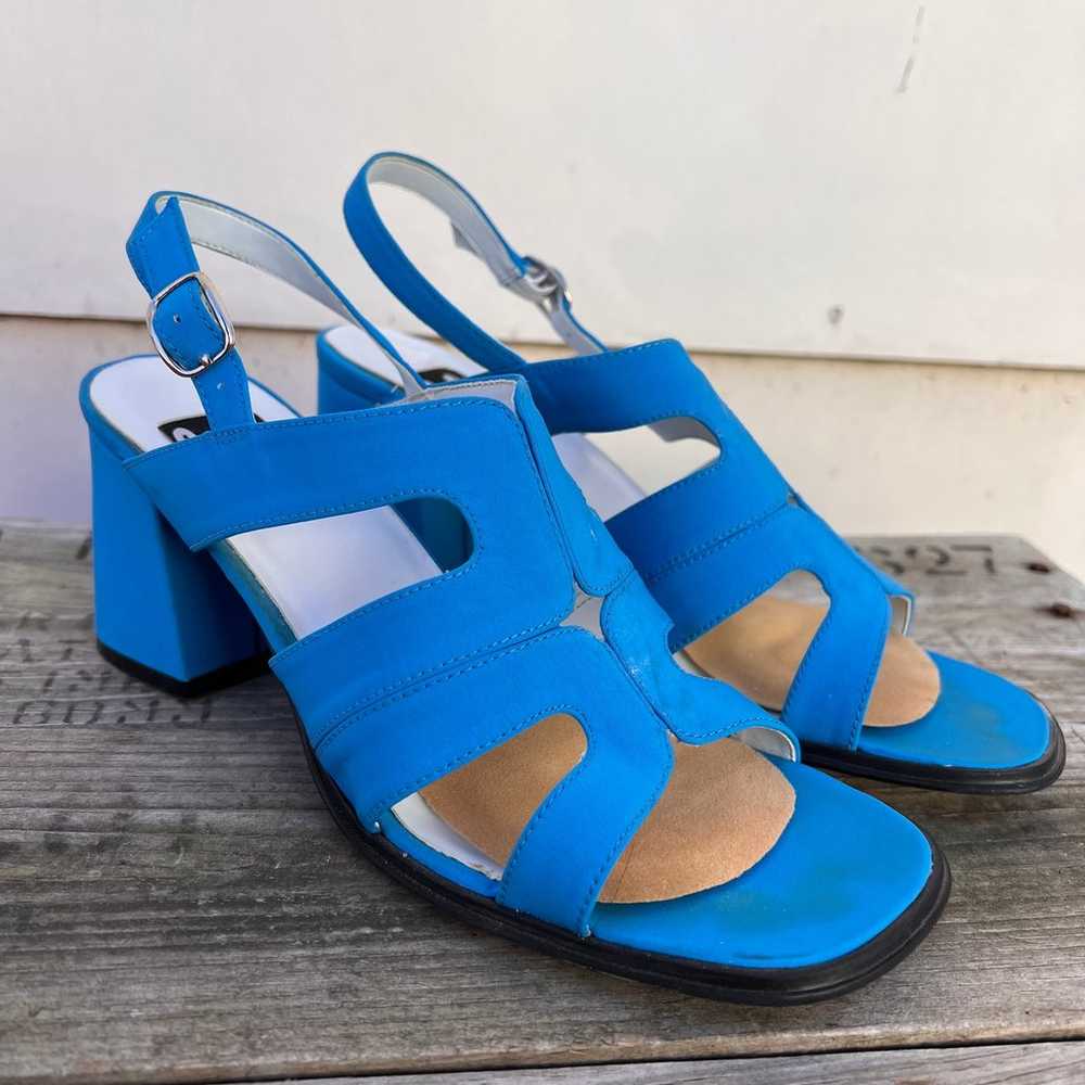 Vintage 90s Y2K 9&CO blue strappy chunky heels - image 1