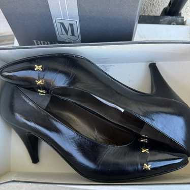 Vintage Bruno Magli Posti Black Studded Pumps Siz… - image 1