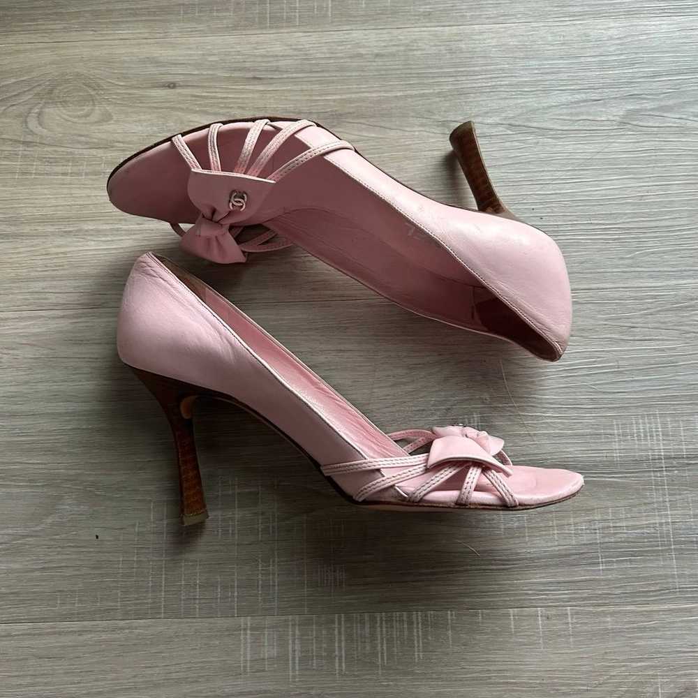 Vintage 90s Pink Chanel heels - image 1