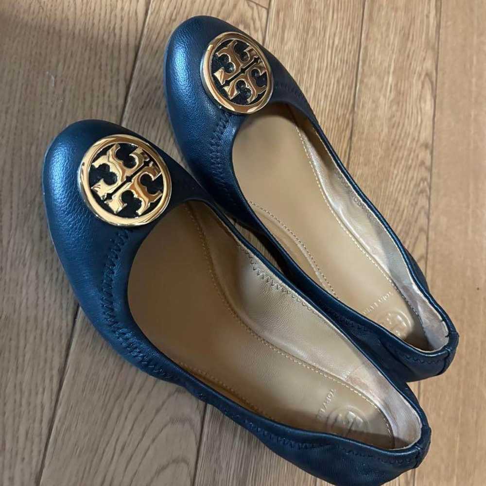 Tory Burch flat shoes. - image 1