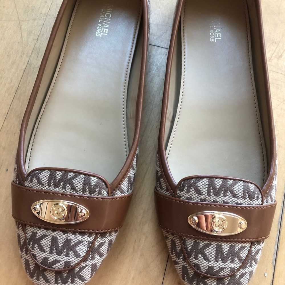 Michael Kors Monogram flat shoes size size 10 - image 2