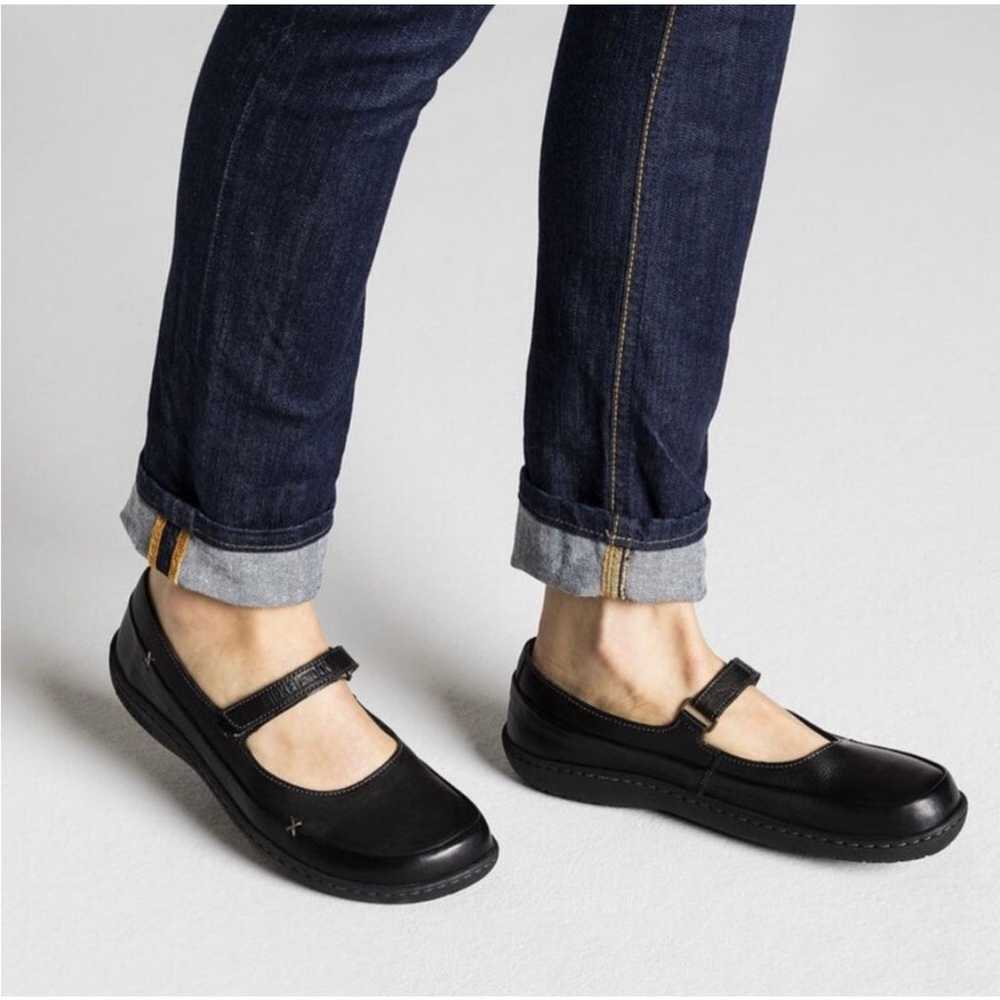 Birkenstock Iona Black Leather Mary Jane Flats Ma… - image 9