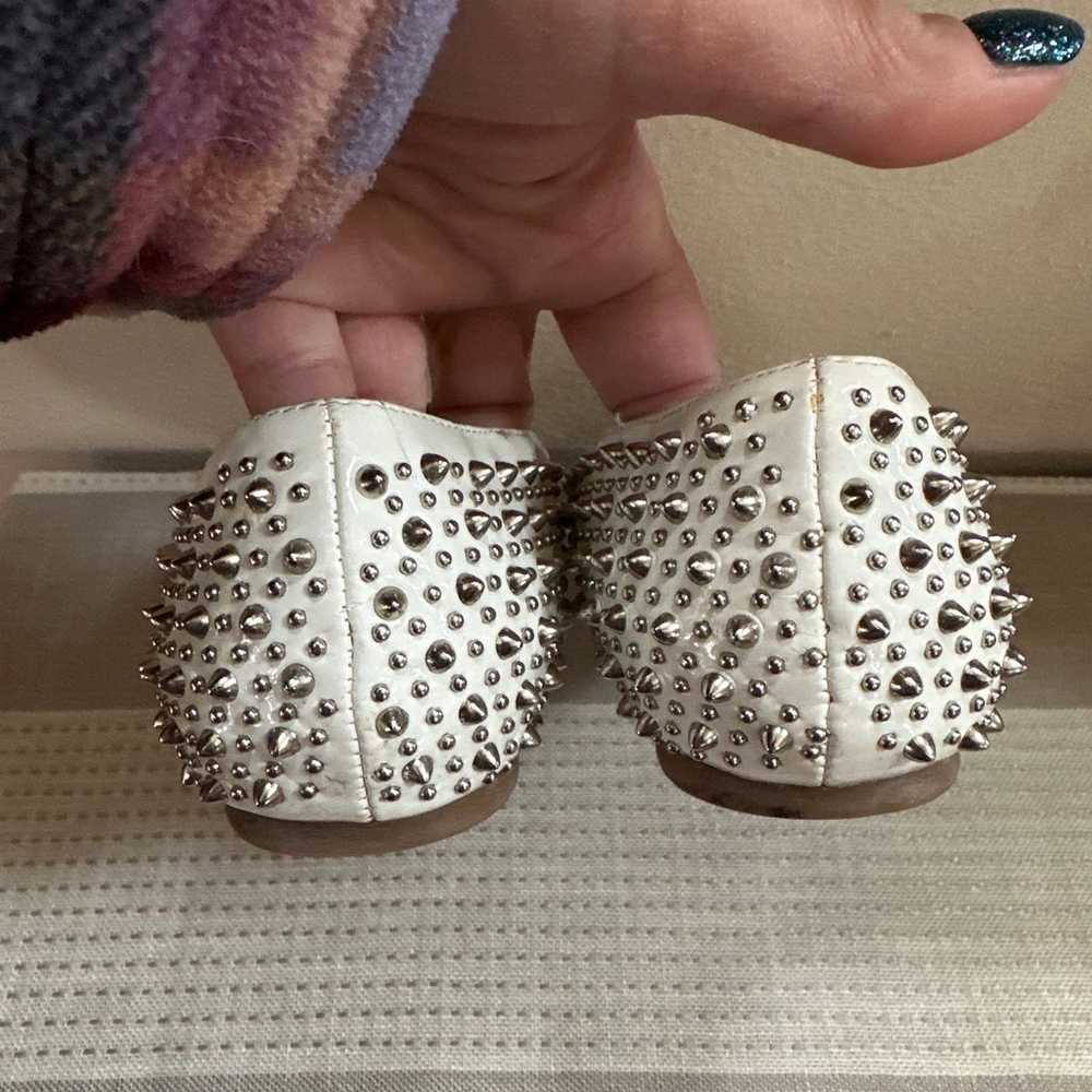 Jeffrey Campbell Martini Spiked Flats Shoes White… - image 5