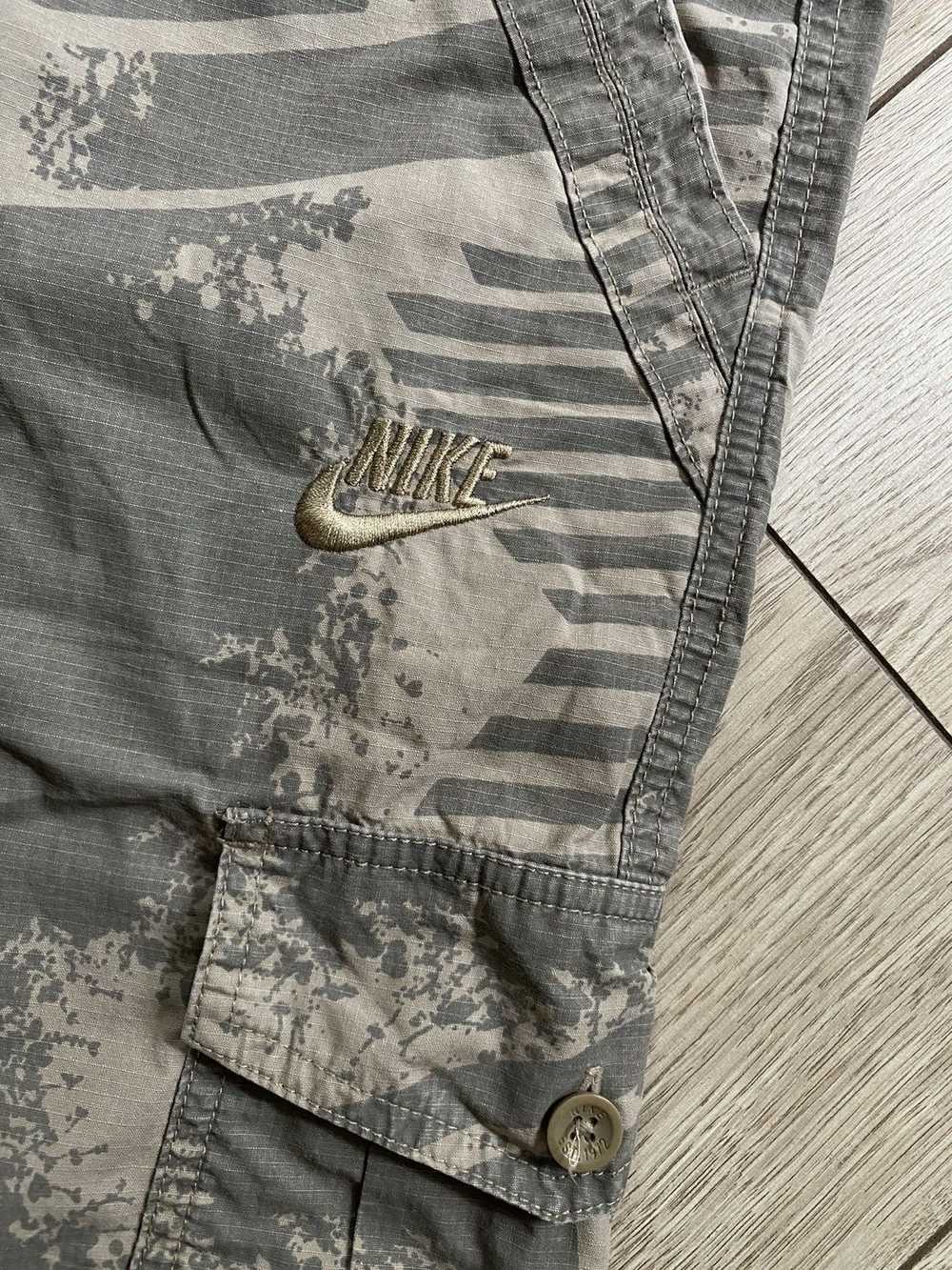 Avant Garde × Nike × Vintage Vintage Nike Cargo S… - image 3