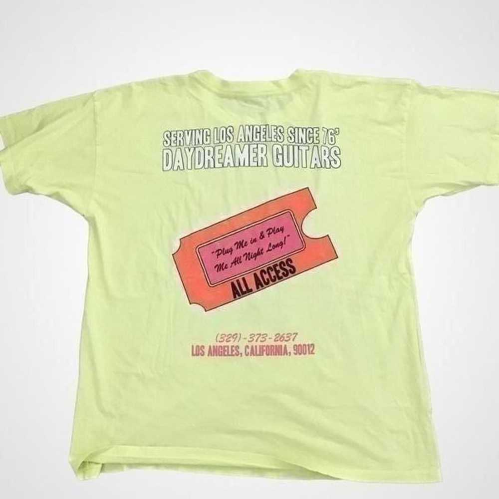 Daydreamer Guitar Repair Merch Tee Size Medium - image 4