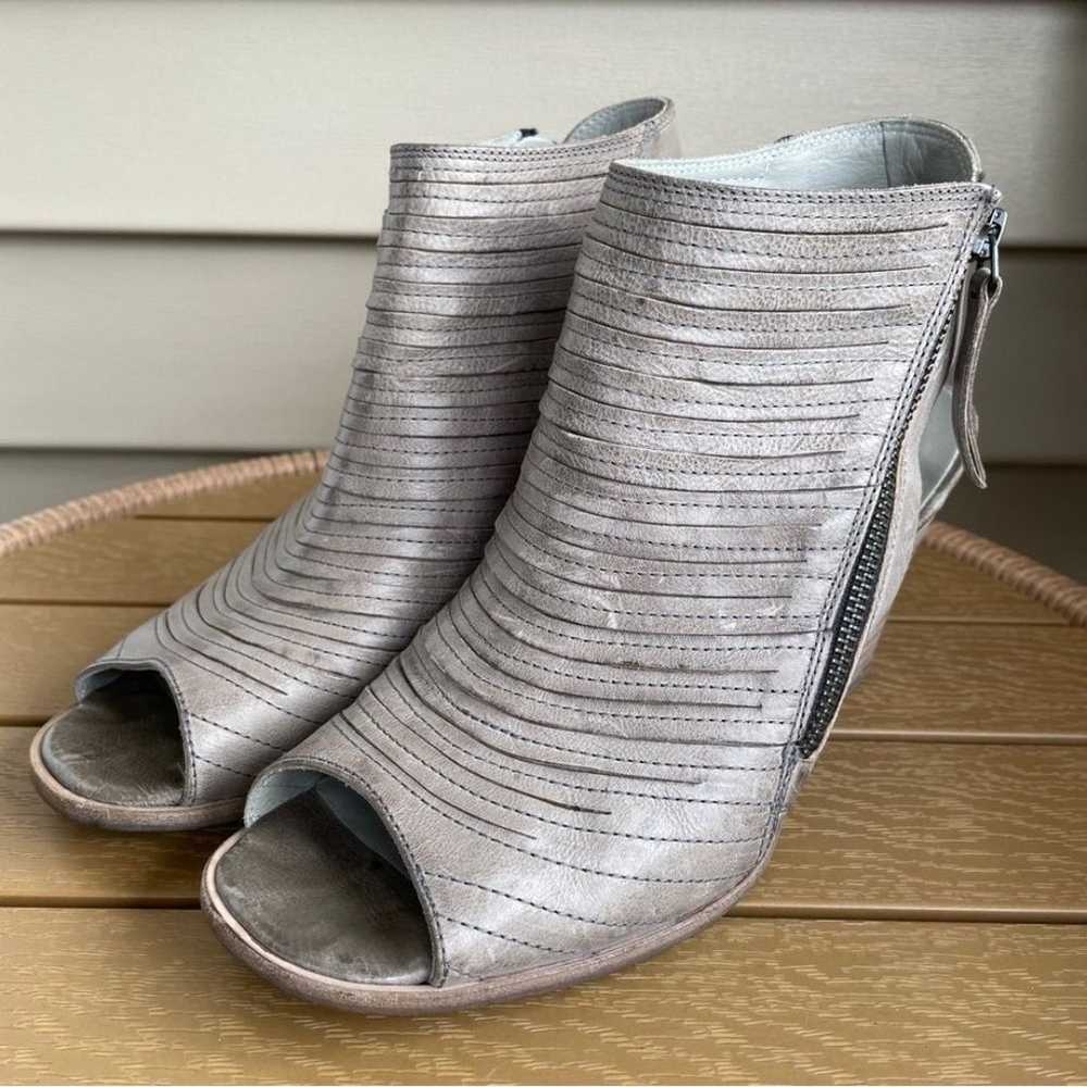 Paul Green Cayanne Metallic Booties Grey Leather … - image 2