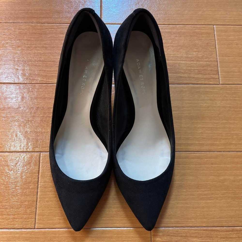 Black Suede Pointed-toe Pumps 23.5 - image 1