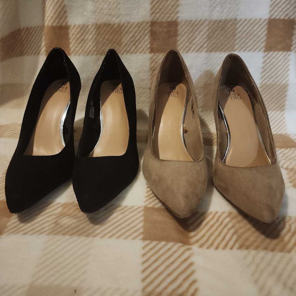 2 pairs of heels - image 1