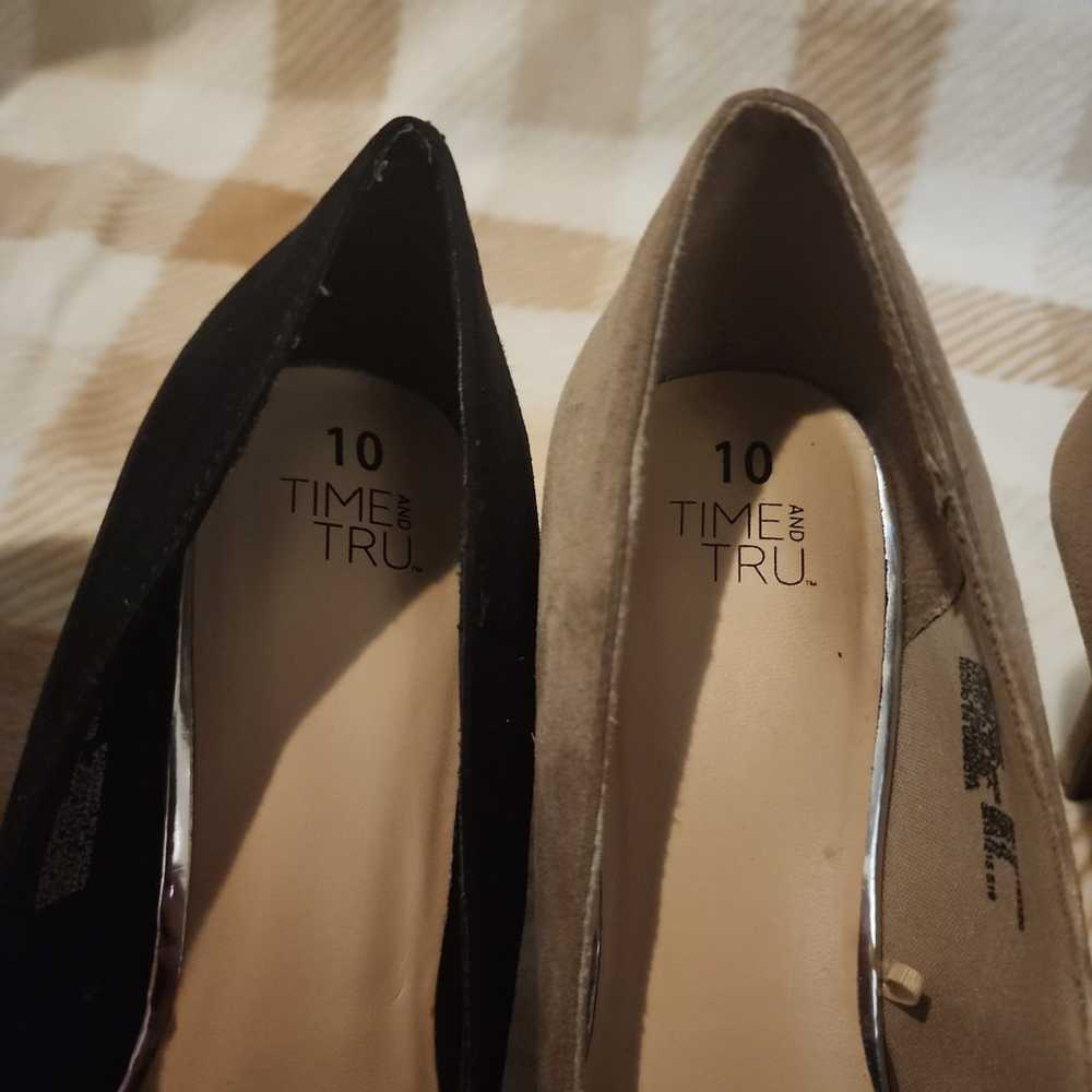 2 pairs of heels - image 6