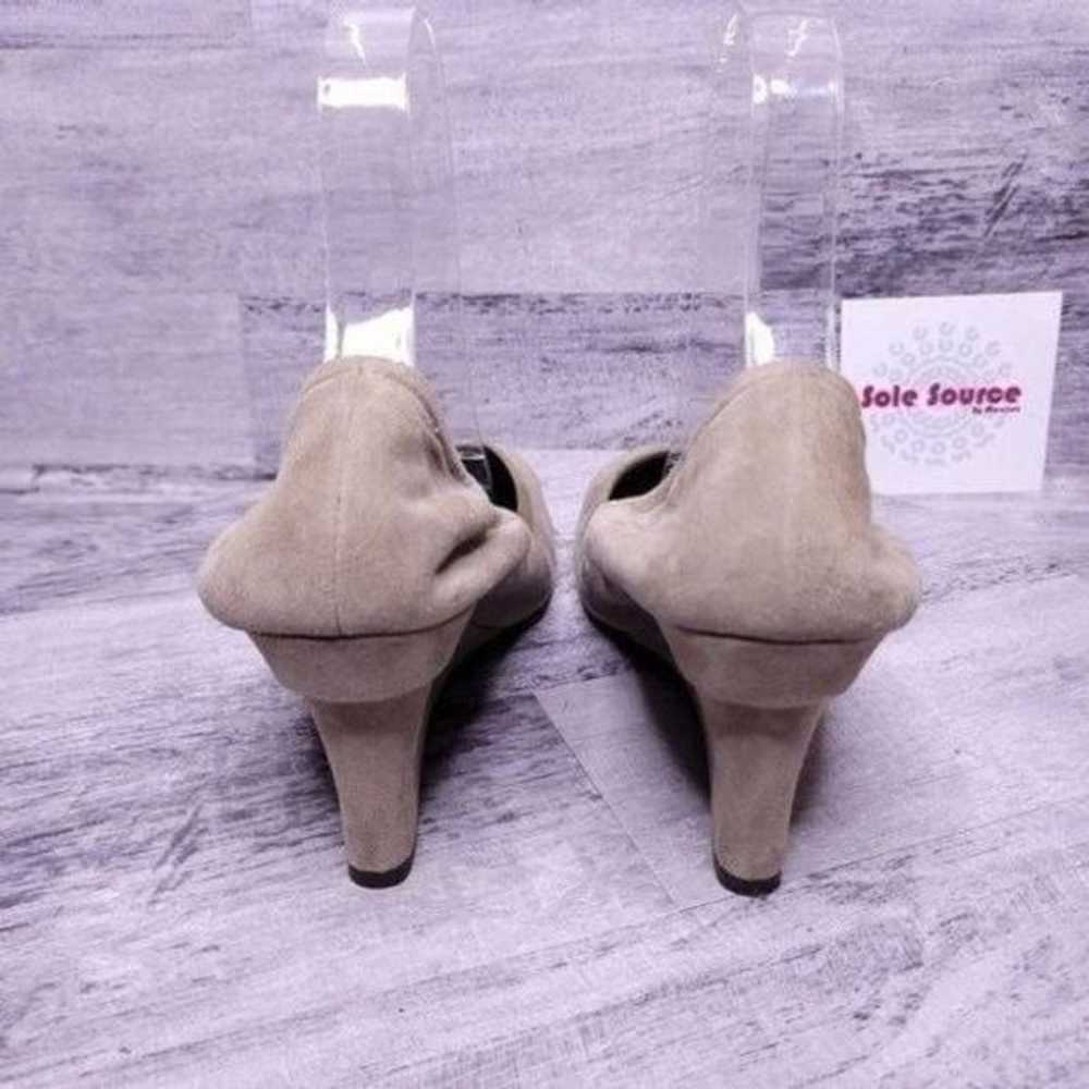 Vera Wang Lavender Suede Wedge Pump Nude Tan Wome… - image 5