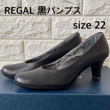 REGAL black pumps size 22