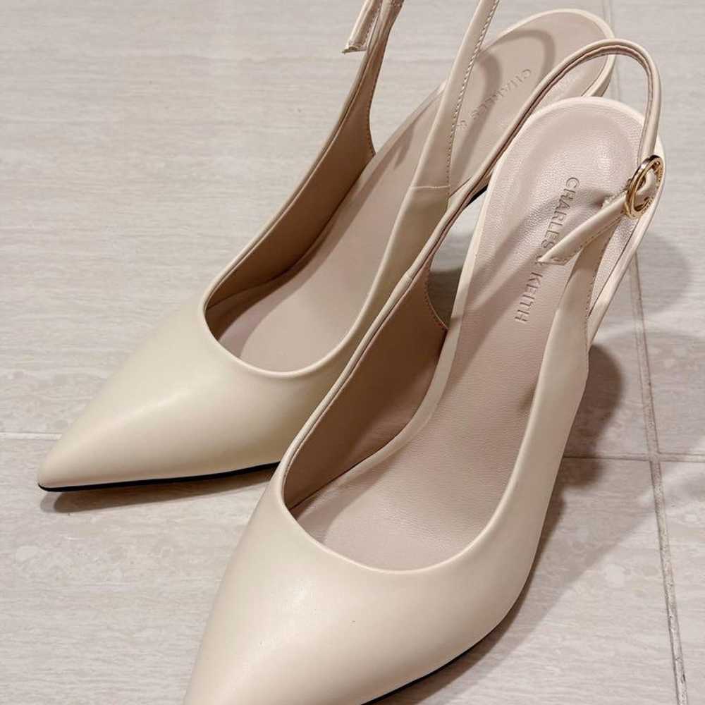 CHARLES & KEITH Slingback Pumps Chalk - image 1